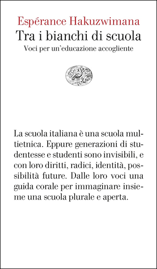 Copertina del libro Tra i banchi di scuola